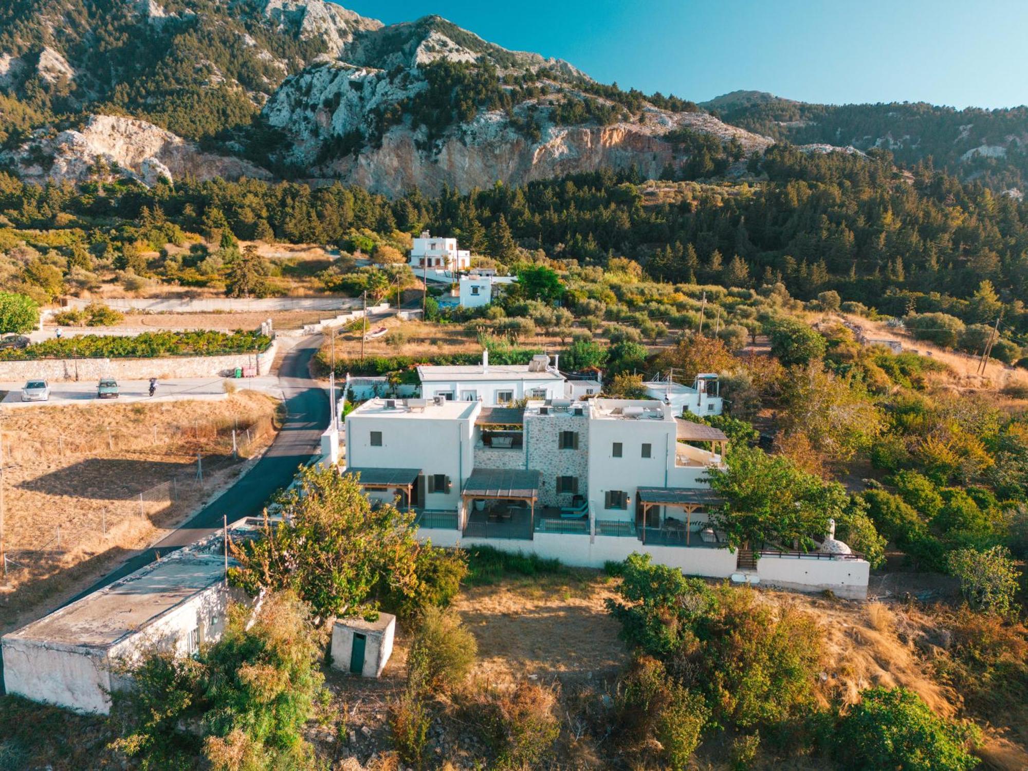 Villa Rosa - Luxury Villas With Panoramic Views Lagoudi Zia エクステリア 写真